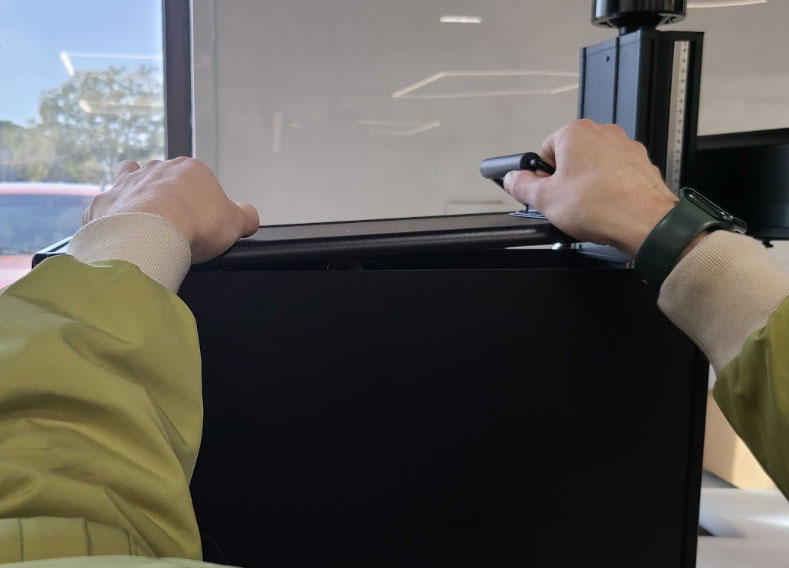 Remove the top cover plat